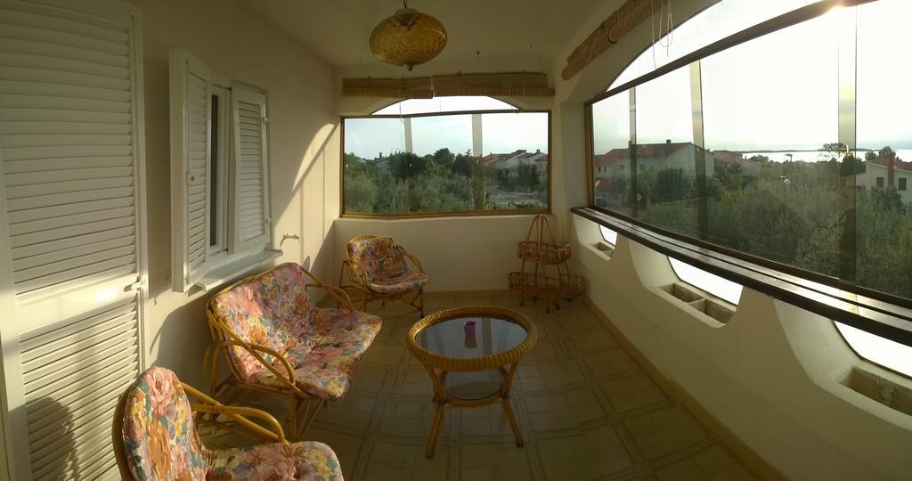 Apartments Free Parking Big Garden Peroj Δωμάτιο φωτογραφία