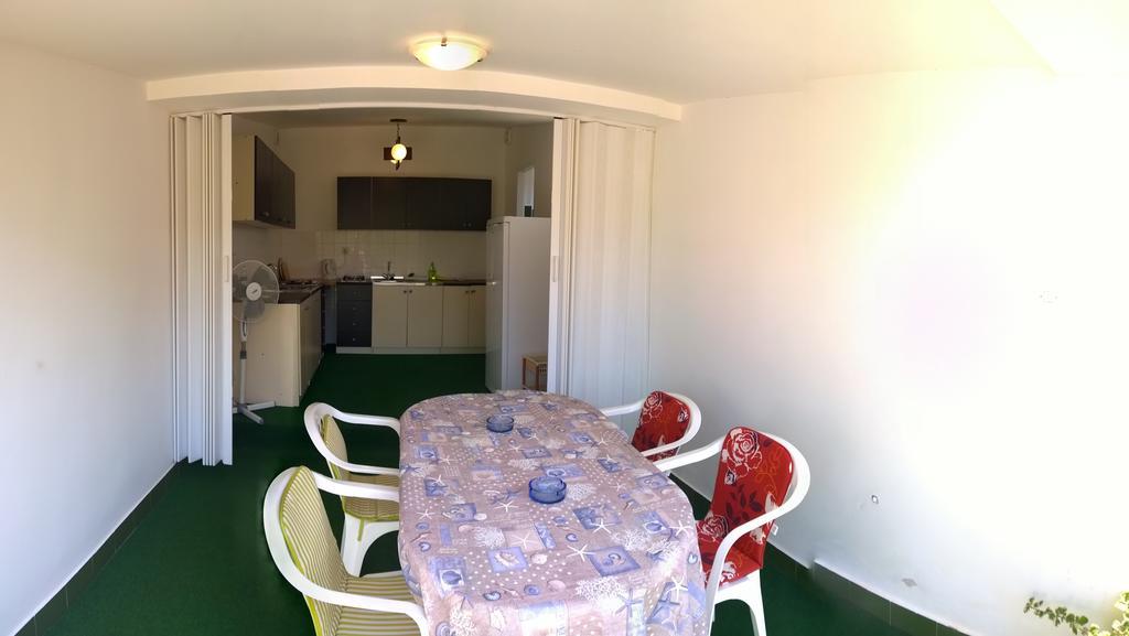 Apartments Free Parking Big Garden Peroj Εξωτερικό φωτογραφία